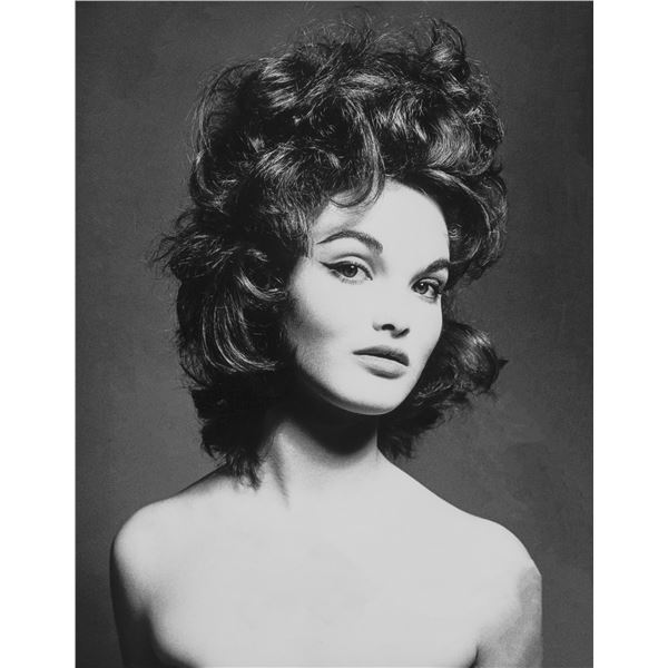 Photographer: Richard Avedon - Henrietta Tiarks, Marchioness of Tavistock