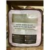 Image 2 : KING SIZE HOTEL GRAND ALL SEASON MEDIUM WEIGHT DUVET