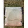 Image 2 : MULBERRY SILK BEDDING QUEEN SIZE SILK FILLED DUVET