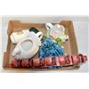 Image 1 : BOX OF VINTAGE ESTATE HOME DCOR