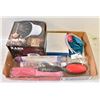 Image 1 : FLAT OF ASSORTED HAIR & MAKEUP ITEMS