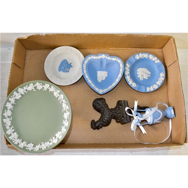 ASSORTED WEDGEWOOD DECOR