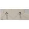 Image 1 : .925 SILVER STUD EARRINGS WITH BACKINGS