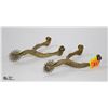 Image 1 : ORNATE WESTERN BRASS SPURS