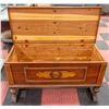 Image 2 : CEDAR CHEST