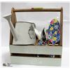 Image 1 : GARDENING KIT CONTAINS WOODEN TOOLBOX, TROWEL SHEARS AND GLOVES.