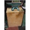 Image 1 : 110 LBS ANVIL ON STAND