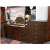 Image 1 : 6 DRAWER DRESSER W/ MIRROR + 5 DRAWER DRESSER 6 DRAWER DRESSER H-35" W-16" L-58" FRAMED MIRROR 40" X