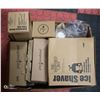 Image 1 : MISC PAMPERED CHEF ITEMS PAMPERED CHEF ICE SHAVER, QUICK COOKER SPRINGFORM PAN, VALTROMPIA BREAD TUB