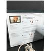 Image 2 : AURA DIGITAL PICTURE FRAME