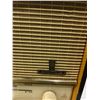 Image 2 : GRUNDIG VINTAGE RADIO