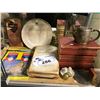 Image 2 : ASSORTED CANADIAN PACIFIC RAILWAY MEMORABILIA AND POSTCARDS