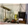 Image 1 : ASSORTED ITEMS: YO-YO'S, TABLE LAMPS, BINOCULAR, MAGNETIC LOCK, AND MORE