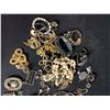 Image 2 : ASSORTED JEWELLERY