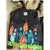 Image 2 : COWICHAN ZIP UP SWEATER UNKNOWN SIZE AND 3 BAND SHIRTS