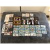 Image 1 : ASSORTED HOCKEY MEMORABILIA