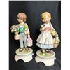 Image 1 : 2 GOEBEL FIGURINES