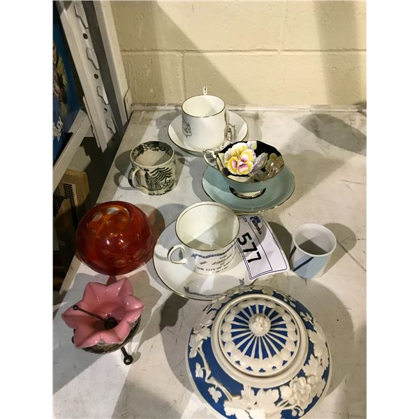 ASSORTED COLLECTABLES; GLASS VASE, PARAGON CHINA AND MORE