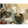 Image 4 : ASSORTED COLLECTABLES; GLASS VASE, PARAGON CHINA AND MORE