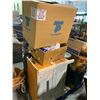 Image 2 : PALLET OF ASSORTED ESTATE GOODS