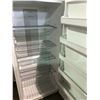 Image 2 : FRIGIDAIRE STANDING FREEZER MODEL FFFH20F3WW0