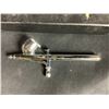 Image 2 : IWATA HP-C AIRBRUSH