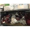 Image 2 : ASSORTED THROW BLANKETS