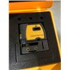 Image 2 : ROBOVECTOR LASER LEVEL WITH SAFETY GLASSES