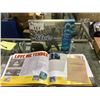 Image 1 : THE ELVIS TREASURES C/W REMOVEABLE DOCUMENTS