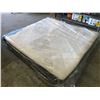 Image 2 : KING SIZE BEAUTYREST SILVER MATTRESS