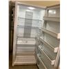 Image 2 : FRIGIDAIRE WHITE STANDING FREEZER MODEL #FFFH20F3WW3 (VISIBLE DAMAGE)