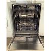 Image 2 : WHIRLPOOL GOLD SERIES STAINLESS STEEL DISHWASHER MODEL W10431035A