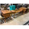 Image 2 : 3 PIECE MAPLE COFFEE TABLE SET