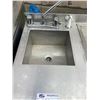 Image 2 : STAINLESS STEEL DOUBLE SINK WASH STATION 48X24X32"