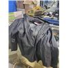 Image 2 : COLUMBIA RAIN JACKET SIZE XL