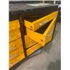 Image 2 : WORK BENCH 50KG BEARING CAPACITY SHELVES 67" X 2FT