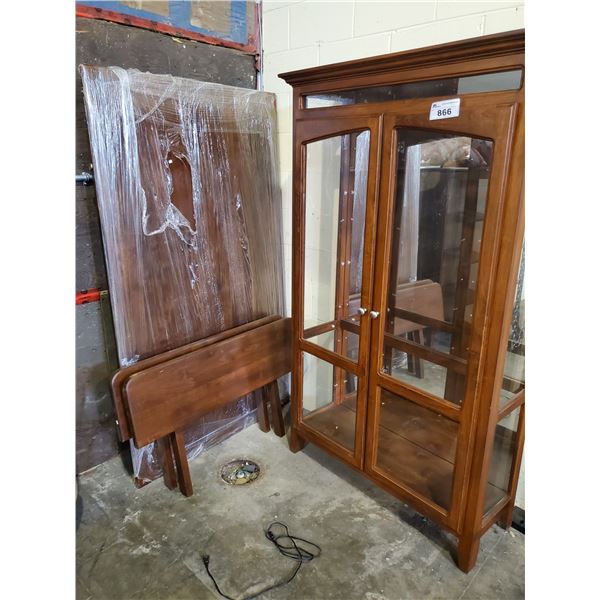 CURIO CABINET (MISSING SHELVES & 1 PANE OF DOOR GLASS) & TABLE (NO LEGS)