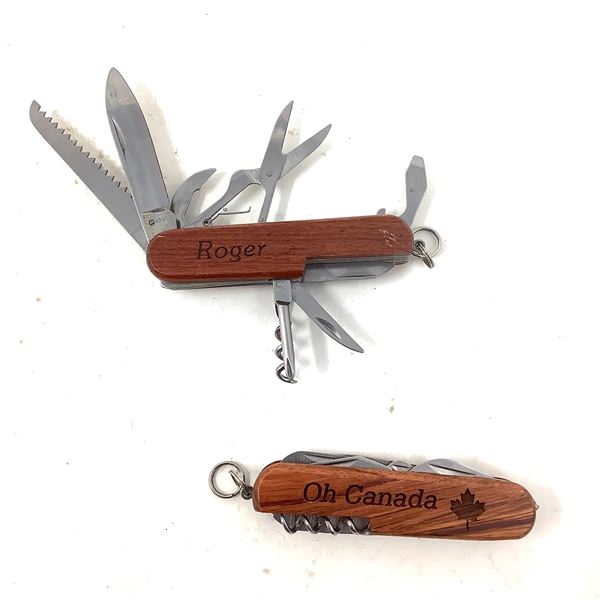 Canada Souvenir Wood Pocket Knife x 2