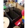 Image 1 : 2 SLATTED CONTAINERS