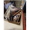 Image 2 : 2 BOXES OF NEW HOME DECOR