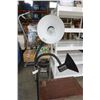 Image 8 : ROLLING STAND AND FLEXIBLE HEAD FLOOR LAMP