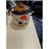Image 8 : MUSHROOM COFFEE AND TEAPOT, CANNISTER SET, MUGS AND SALT AND PEPPER