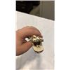 Image 8 : BARRACUDA BONE DECORATIVE KNIFE WITH COW HORN STAND