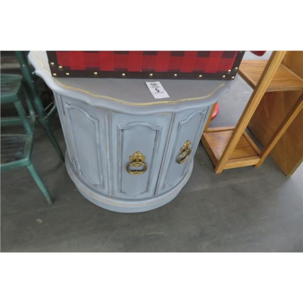 Grey Scalloped Edge 2-Door Accent Cabinet