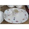 Image 2 : Mikasa Petite Bone Floral Motif Service for 8 China Set