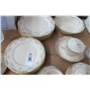 Image 2 : Lenox Somerset China Set - 8 Piece Setting