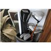 Image 2 : Titleist Golf Bag w/Asst. Clubs