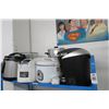 Image 1 : Shelf of Asst. Kitchen Appliances (8)