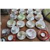 Image 2 : Cups/Saucers (27)
