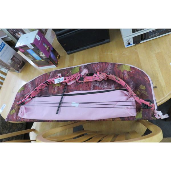 Pink Crossbow w/Arrows & Case